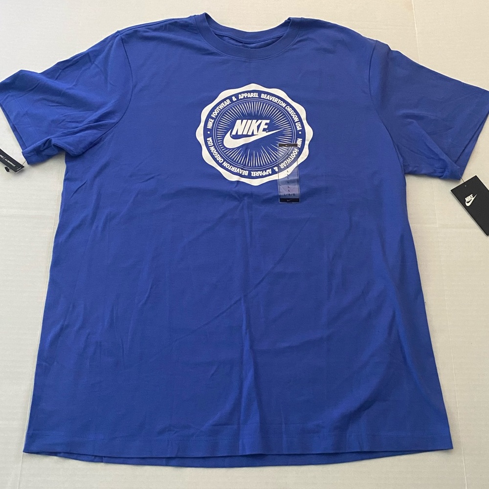 Nike t shirt